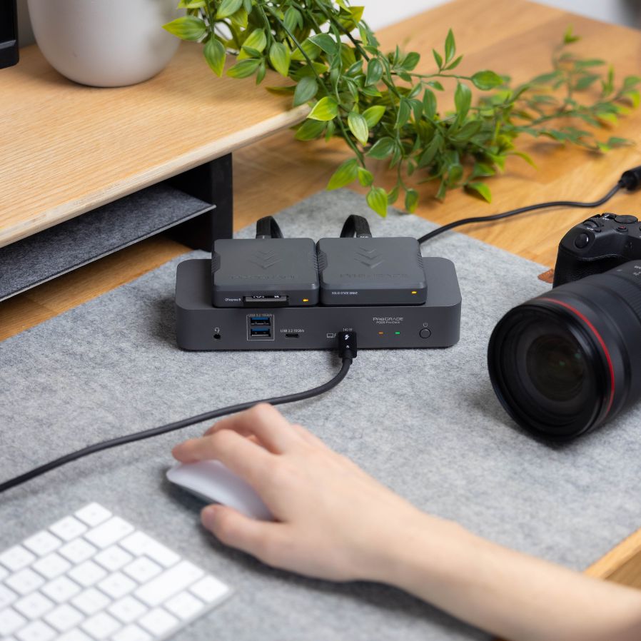 ProGrade Digital PG25 Pro Thunderbolt 5 Dock (North America Power Plug)