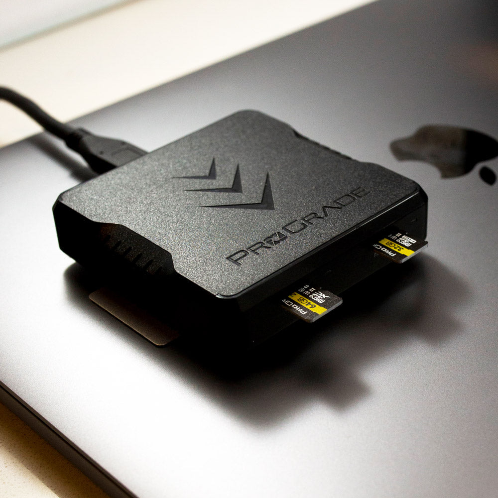 microSD UHS-II Dual-Slot Memory Card Reader by ProGrade Digital | USB 3.2  Gen 2 (PG07)